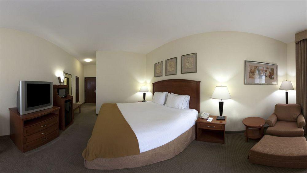 Holiday Inn Express Hotel & Suites Dallas - Grand Prairie I-20 By Ihg Exterior foto