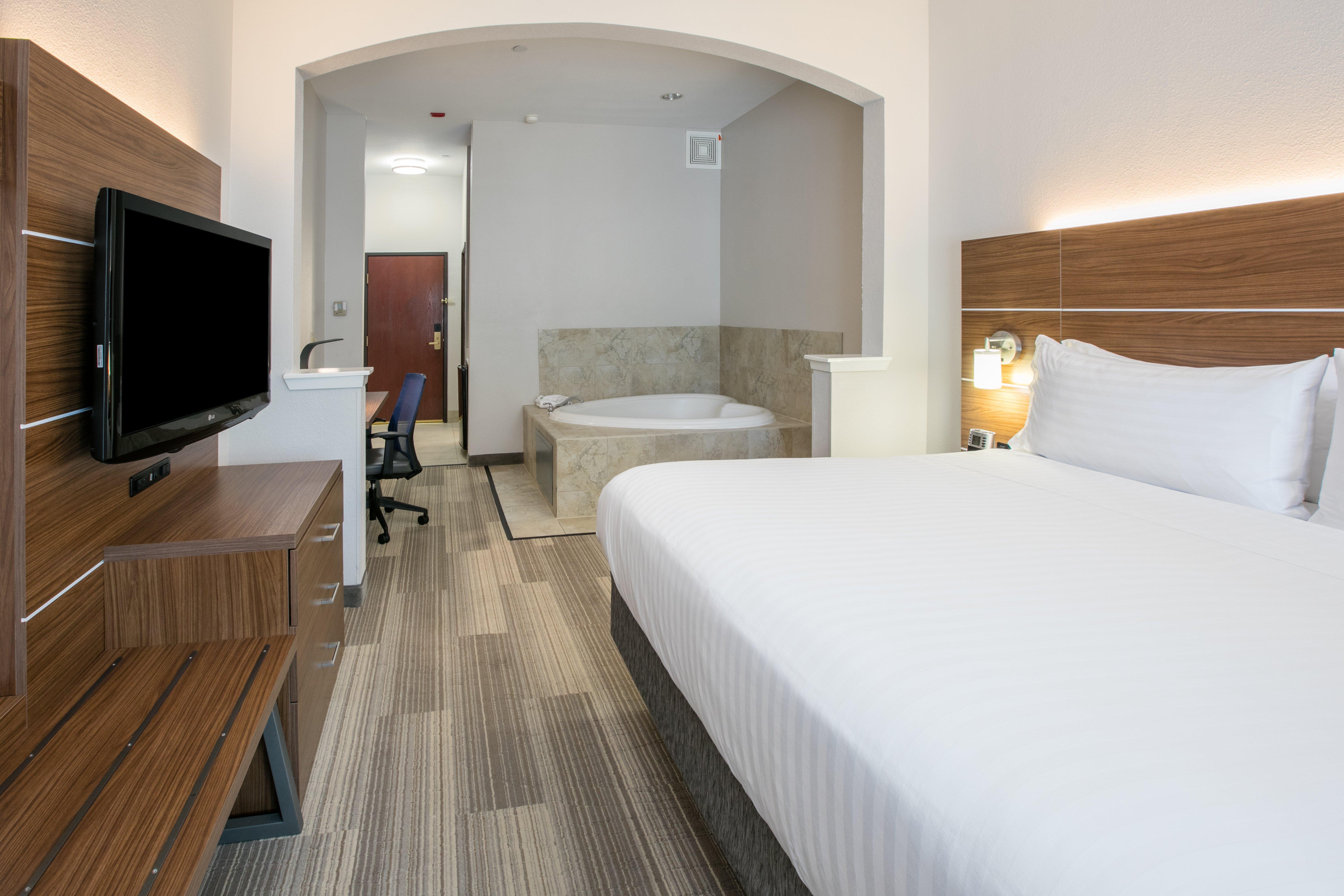 Holiday Inn Express Hotel & Suites Dallas - Grand Prairie I-20 By Ihg Exterior foto