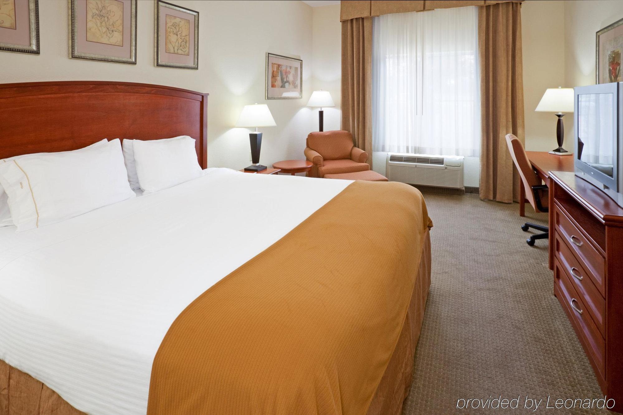 Holiday Inn Express Hotel & Suites Dallas - Grand Prairie I-20 By Ihg Exterior foto
