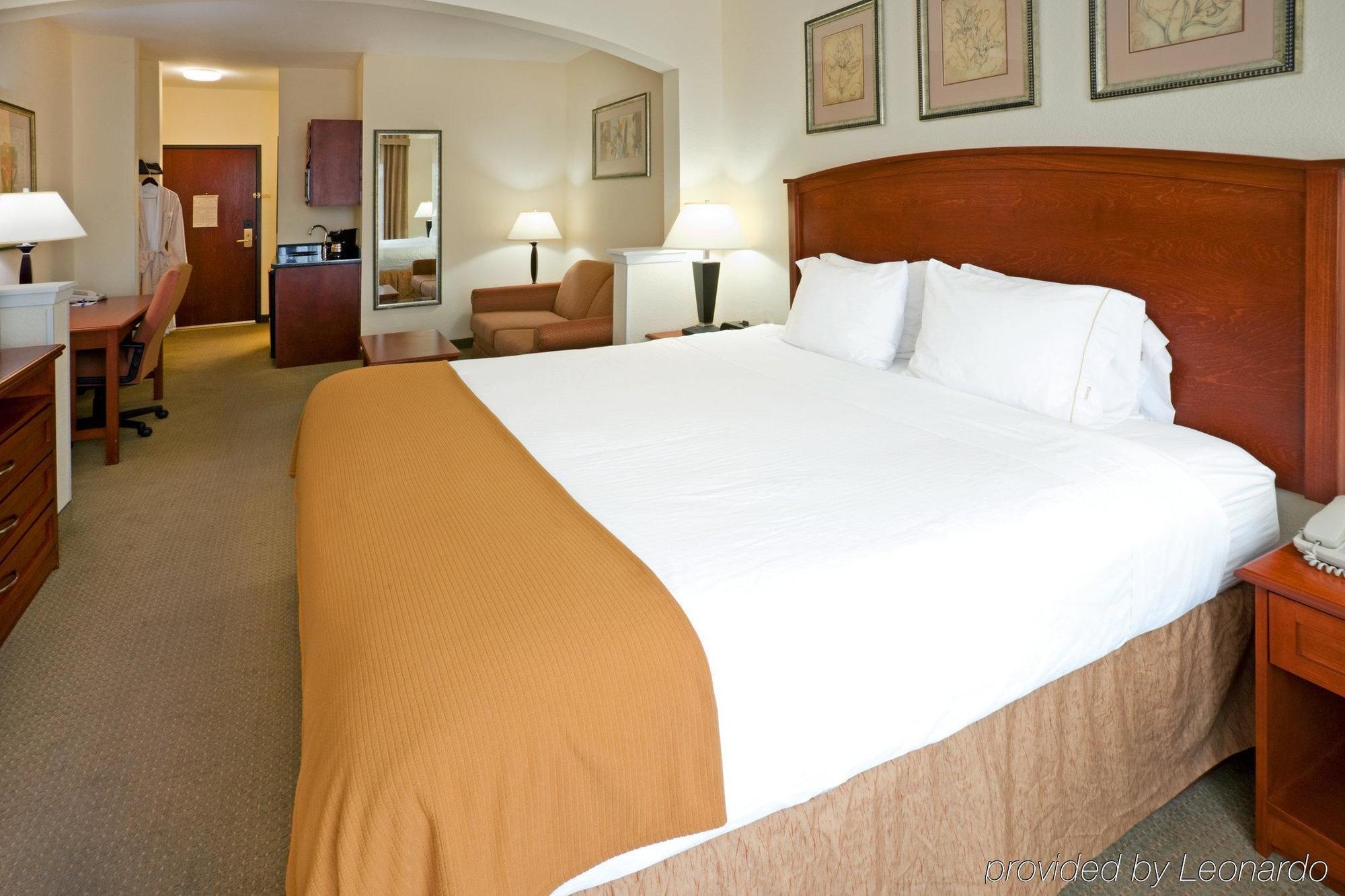 Holiday Inn Express Hotel & Suites Dallas - Grand Prairie I-20 By Ihg Exterior foto