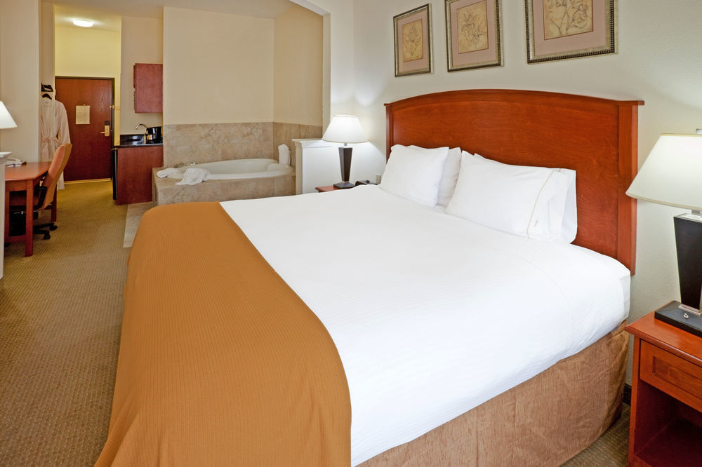 Holiday Inn Express Hotel & Suites Dallas - Grand Prairie I-20 By Ihg Exterior foto